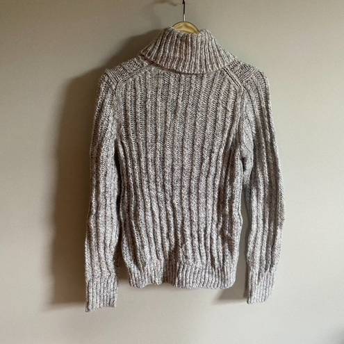 Banana Republic  Italian Yarn Wool Blend Chunky Knit Turtleneck Sweater