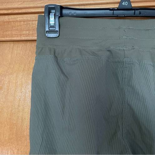 Zyia  Active Olive Trail Athleisure Joggers Size Small