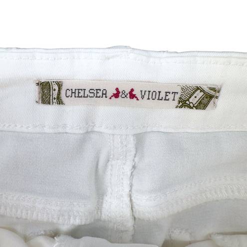 Chelsea and Violet  White Denim Jeans Womens Size 30 Flare Leg Raw Hem Crop