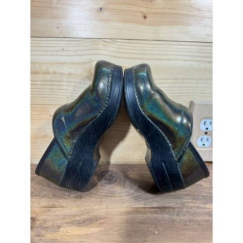 Dansko  Professional Women’s Size 36 Green Prism Sparkle Patent Leather Clogs Sho