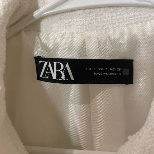 ZARA Cropped white blazer