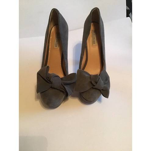 Kelsi Dagger  GREY SUEDE PLATFORM BOW 8M