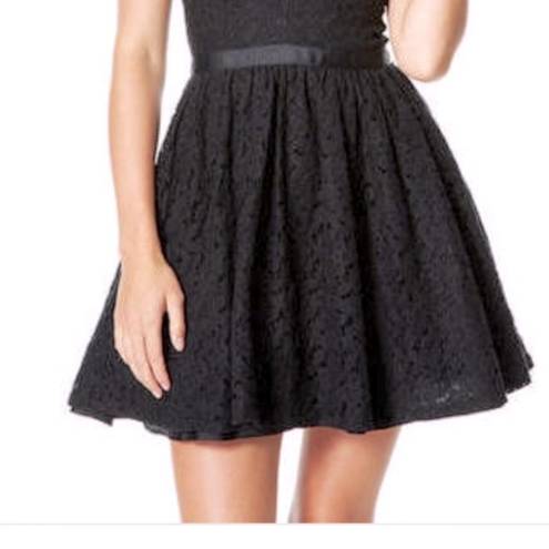 Delia's 🎉HOST PICK🎉DELIA’S Lace strapless ribbon party dress