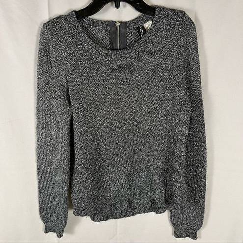 Divided  Women’s Crewneck Pullover Sweater Gray Silver Sparkly Metallic Thread 4