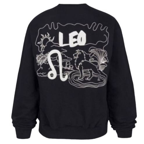 Good American  Black Oversized Leo Zodiac Boyfriend
Sweatshirt(Size O/XS)