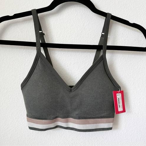 Spanx NWT  Soft Stretch Seamless Low Impact Sports Bra in Dark Palm sz XS