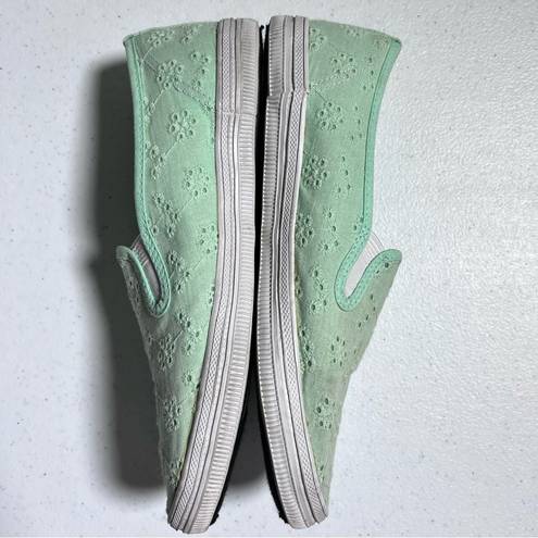 American Eagle  7W Mint Green Eyelet Canvas Slip-On Shoes