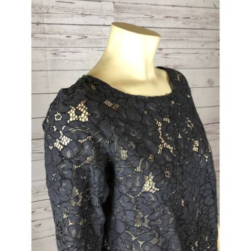 Club Monaco  Black Lace Cropped Top size small