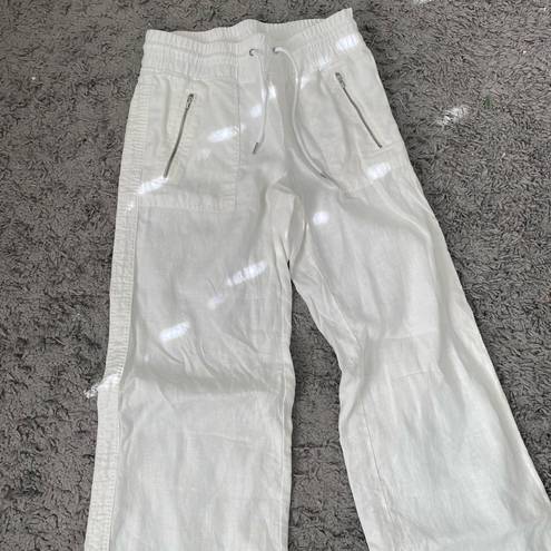 Athleta  Cabo Wide leg Pants size 4. White. Good for going out or casual