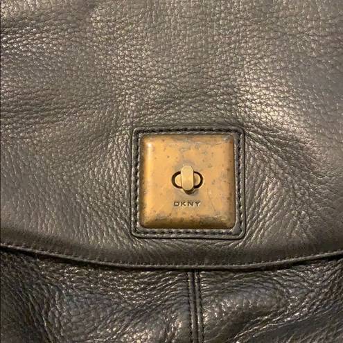 DKNY  leather purse