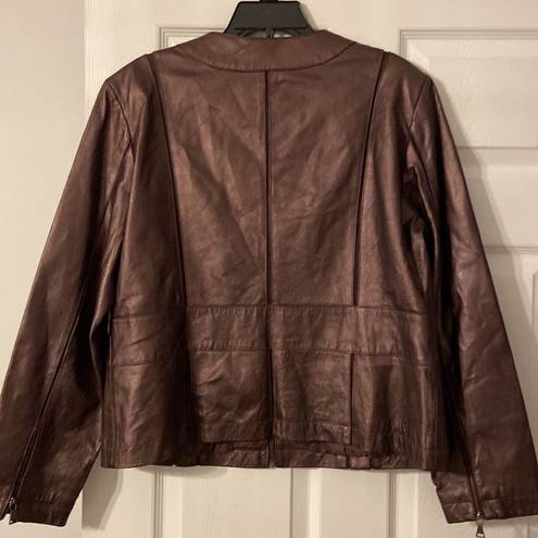 Bernardo  Womens Leather Jacket excellent condition long 25” bust 38/40”