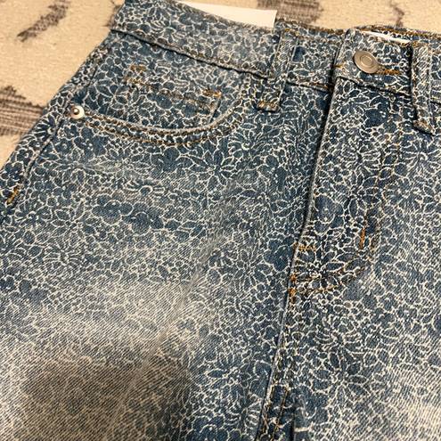 BP . HIGH WAISTED Floral All Over Print Denim MOM SHORTS Size 23 NWT