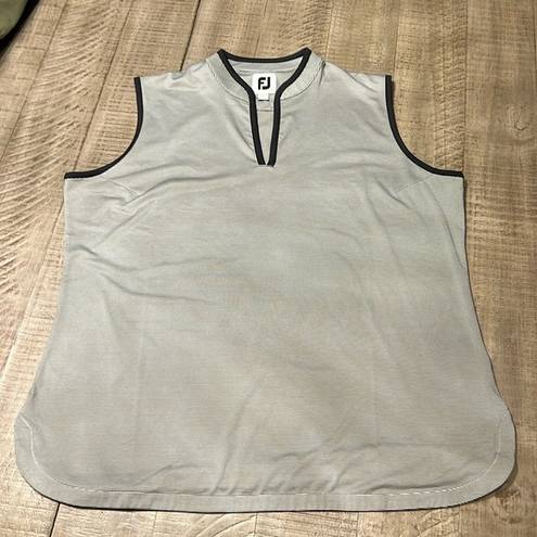 FootJoy FJ  Women’s sleeveless golf shirt with v-neck and tab collar