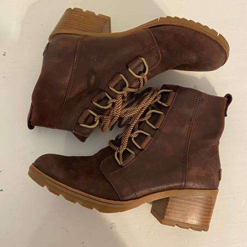 Sorel Cate Leather Lace Up Waterproof Combat Boots