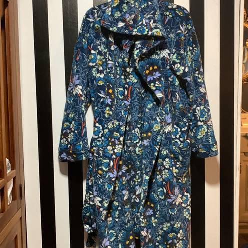 Vera Bradley  Plush Hooded Robe EUC Blue Floral Large /Extra Large Woman’s 14/16