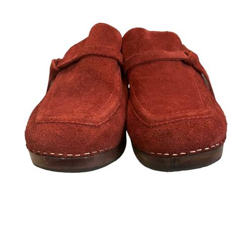 American Eagle  Vintage 90’s/Y2K Suede Wood Platform Mules Clogs Maroon