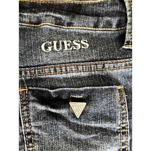 Guess  daisy flowers embroidered jeans shorts