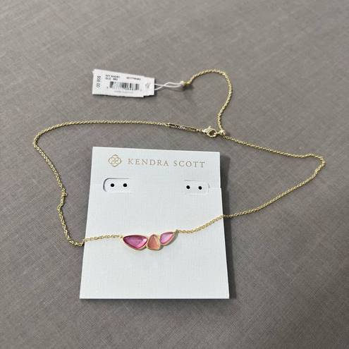 Kendra Scott  Ivy gold Short pink Pendant Necklace in Deep Blush Mix