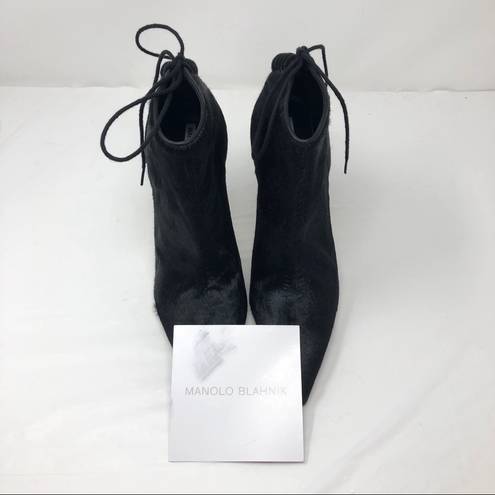 Manolo Blahnik  black calf hair pointed booties, made in italy, size 40, NWOT