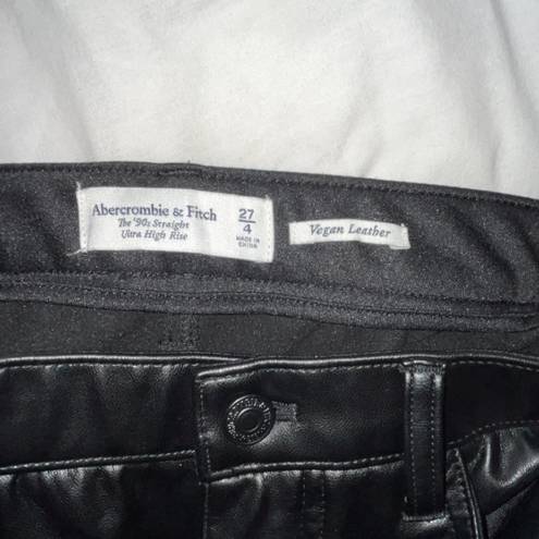 Abercrombie & Fitch The 90’s Straight Ultra High-Rise Vegan Leather pants