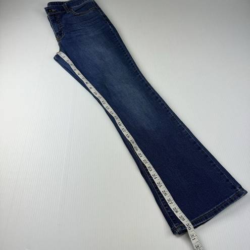 St. John’s Bay St Johns Bay Jeans Size 12 Bootcut Leg Blue Denim Back Flap Pockets