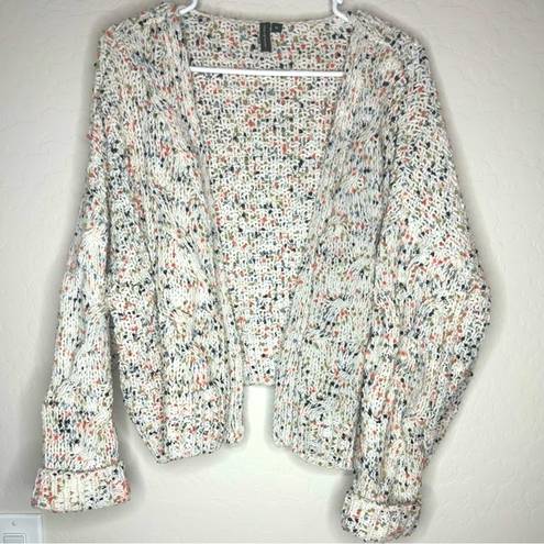 The Moon  & Madison Women Size M Multi Colored Open Front Boxy Cropped Cardigan