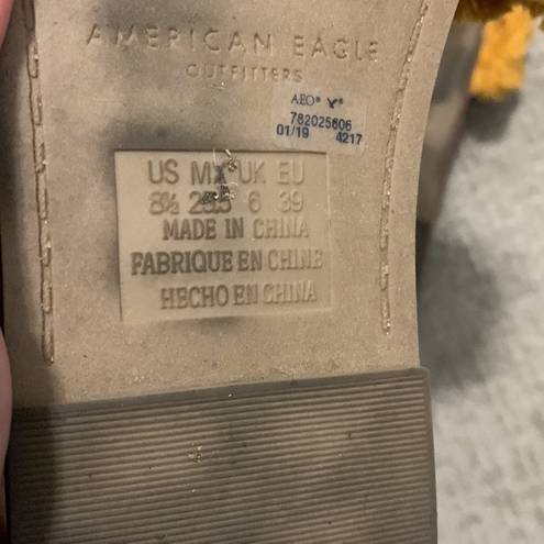 American Eagle  slide on sandals