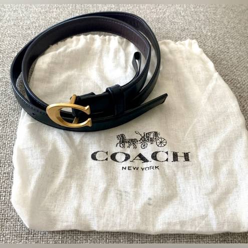Coach NWOT  Gold Tone Signature Buckle Belt 18mm Black Leather Women’s Size Small