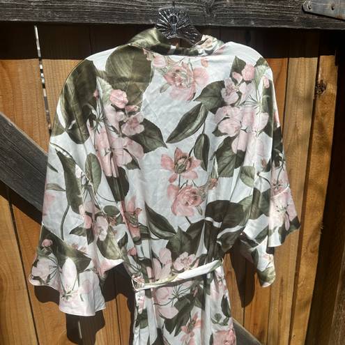 Victoria's Secret Victoria’s Secret Elegant Floral Satin Robe Kimono Lingerie