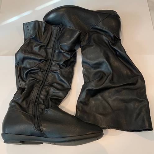 Comfort View  9WW wide calf Faux leather boot size 9WW