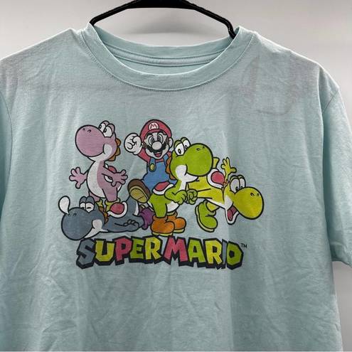 Nintendo  Super Mario Yoshi's World Light Blue Short Sleeve Tee Shirt Size M