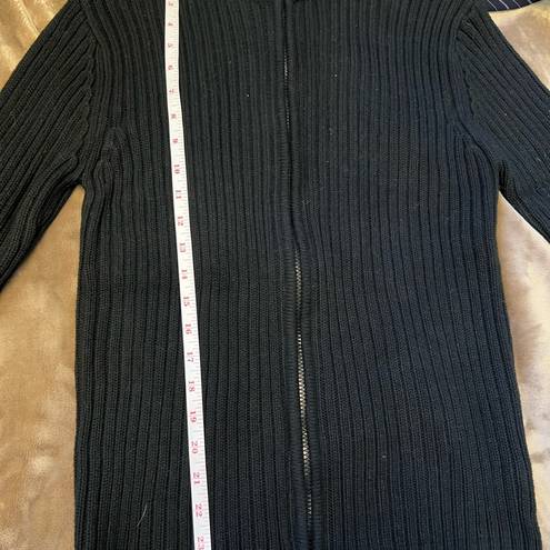 DKNY NWT  cardigan sweater size Medium