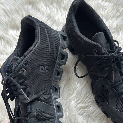 On Cloud  Triple Black Running Shoes