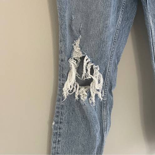 Abercrombie & Fitch  Distressed Highest Rise Mom Jeans Size 26 Size 2