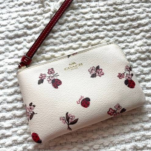 Coach  Corner Zip Wristlet In Ladybug Floral Print C7309 MSRP $78