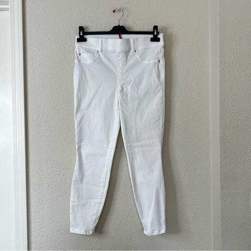 Spanx  Skinny Pull On Ankle Jeans in White Size Large Petite