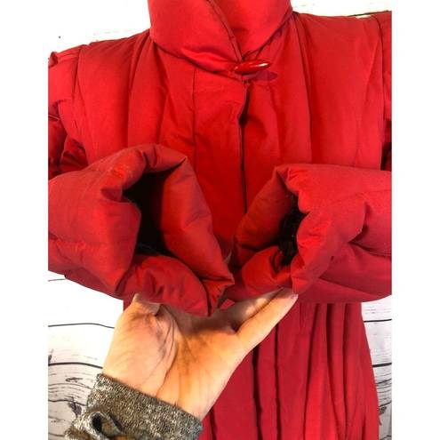 Edge 1980s The Waters  Vintage Red Quilted Down Puffer Coat size small