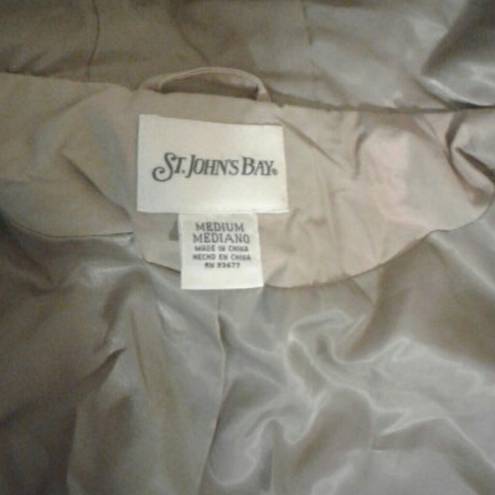 St. John’s Bay Women's St Johns Bay  rain jacket size medium