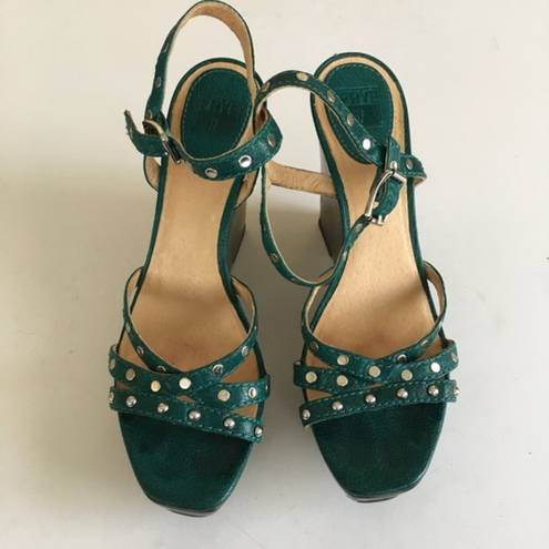 Frye  Turquoise Studded Bridget Wedges/Platforms Gr‎