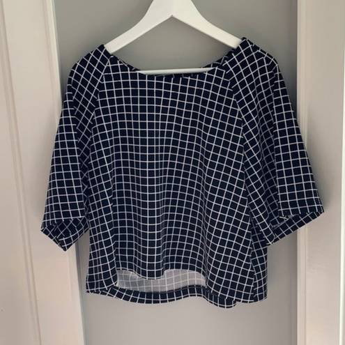 Bobeau  Grid Patterned Boxy Crop Top