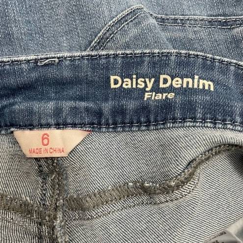 Daisy Laurie Felt Jeans  Denim Flare Medium Wash Bellbottom Flares Women’s Size 6