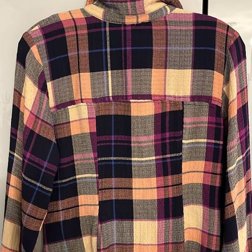 Pilcro  Anthropologie Ruched Deep V Plaid button down shirt sz Small