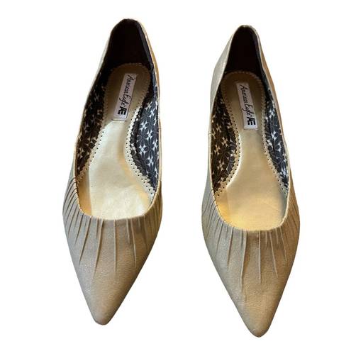 American Eagle  Gold Pointed Toe Kitten Heel Size 8.5