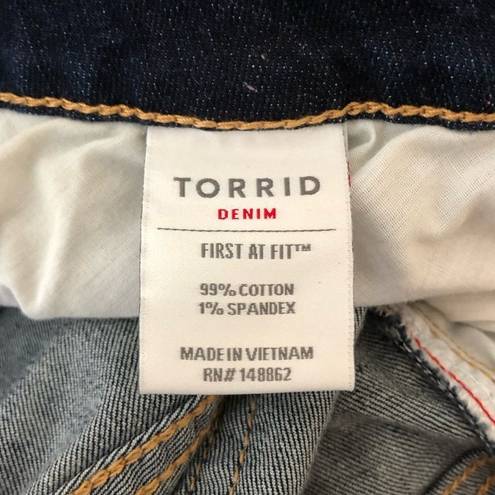 Torrid  Denim Relaxed Boot Cut Jeans in Vintage Stretch Dark Wash size 18R