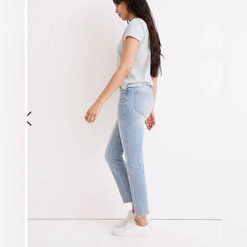 Madewell  Perfect Vintage Jean in Coney Wash Destroyed Edition- Size 26P