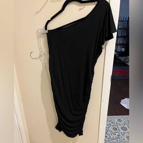 Torrid  Size 1x BLACK ONE-SHOULDER SHORT SLEEVE RUCHED BODYCON DRESS