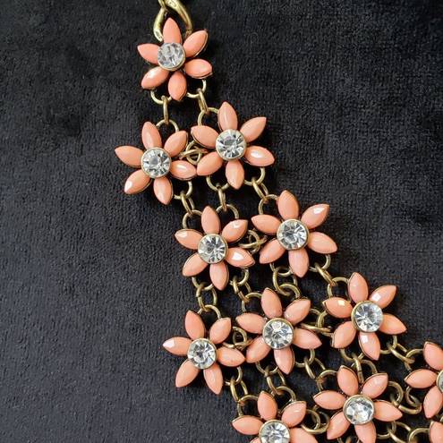 Daisy Womens Pink Rhinestone Statement Flower  Bib Necklace with Lobster Clasp