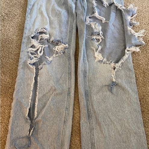 PacSun 90s Boyfriend Ripped Jeans Size 23