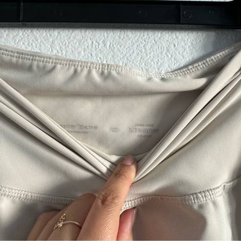 Old Navy Ivory Powersoft Align Joggers