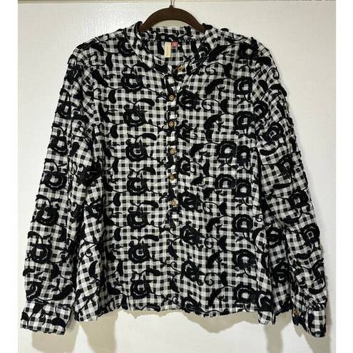 Pilcro  Anthropologie Women's Size Small Embroidered Button Up Blouse Black White